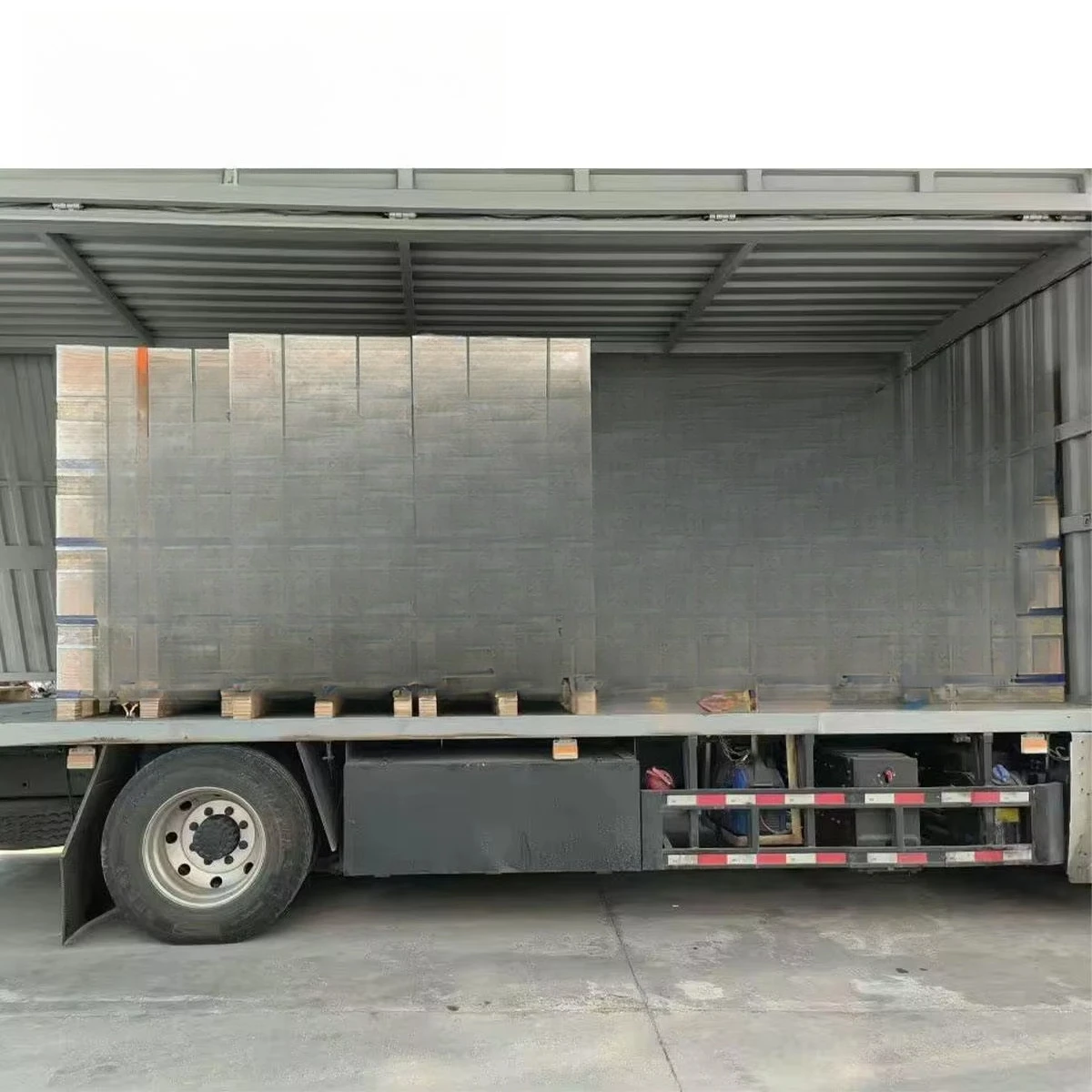 50KW الاتحاد الأوروبي الجهد 380 فولت 400 فولت 415 فولت ثلاث مراحل النظام الشمسي الهجين 100KWh بطارية نظام تخزين الطاقة للأغراض التجارية