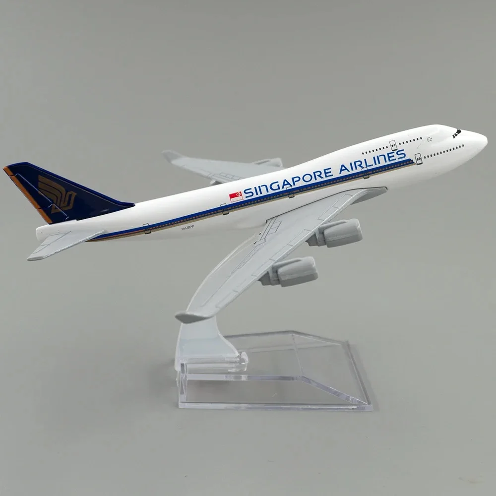 1/400 Scale B747 Singapore Airlinesเครื่องบิน 16 ซม.โบอิ้ง 747 เครื่องบินรุ่นของเล่นตกแต่งเด็กคอลเลกชันของขวัญ