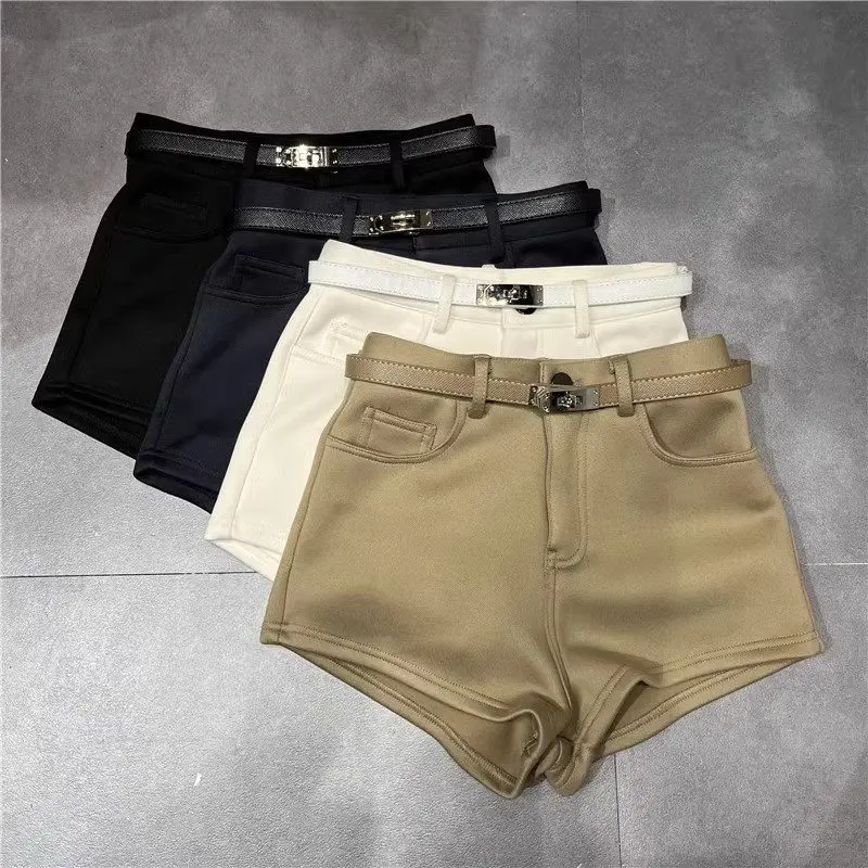 

Women High Waist Solid Color A-line Shorts Slim Casual Shorts Fashion High Street Pants Korean Style Hot Short Pants Black White