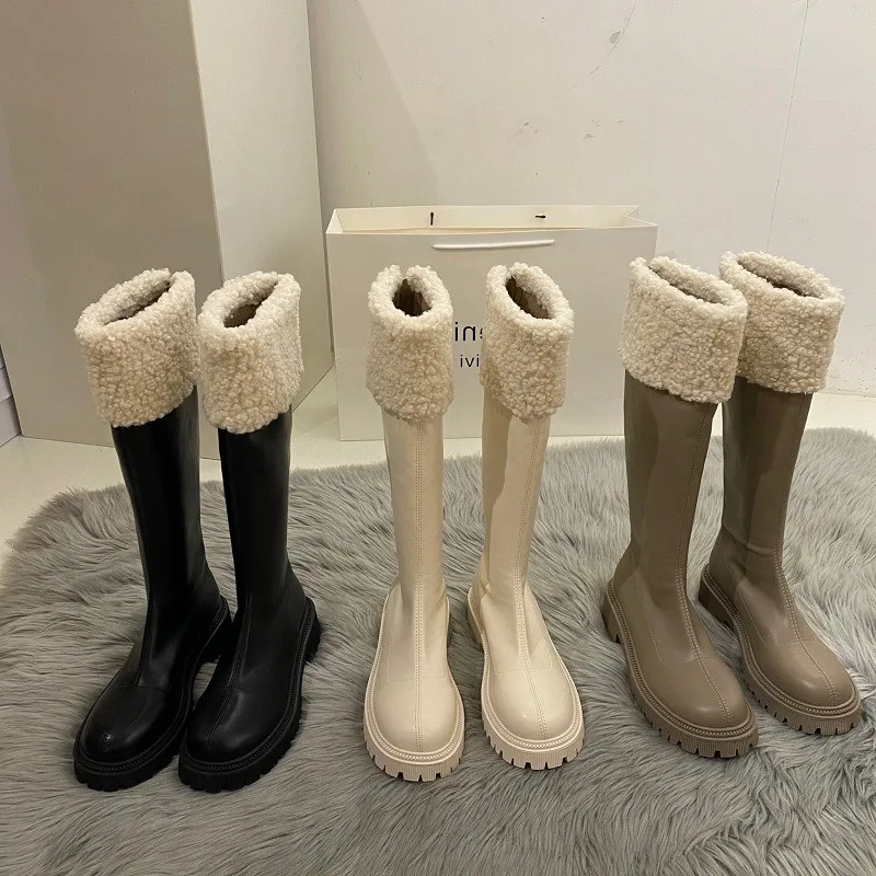 

2025 Autumn and Winter New Street Fashion Design Women's Casual All-in-one Thick Sole Furry Boots