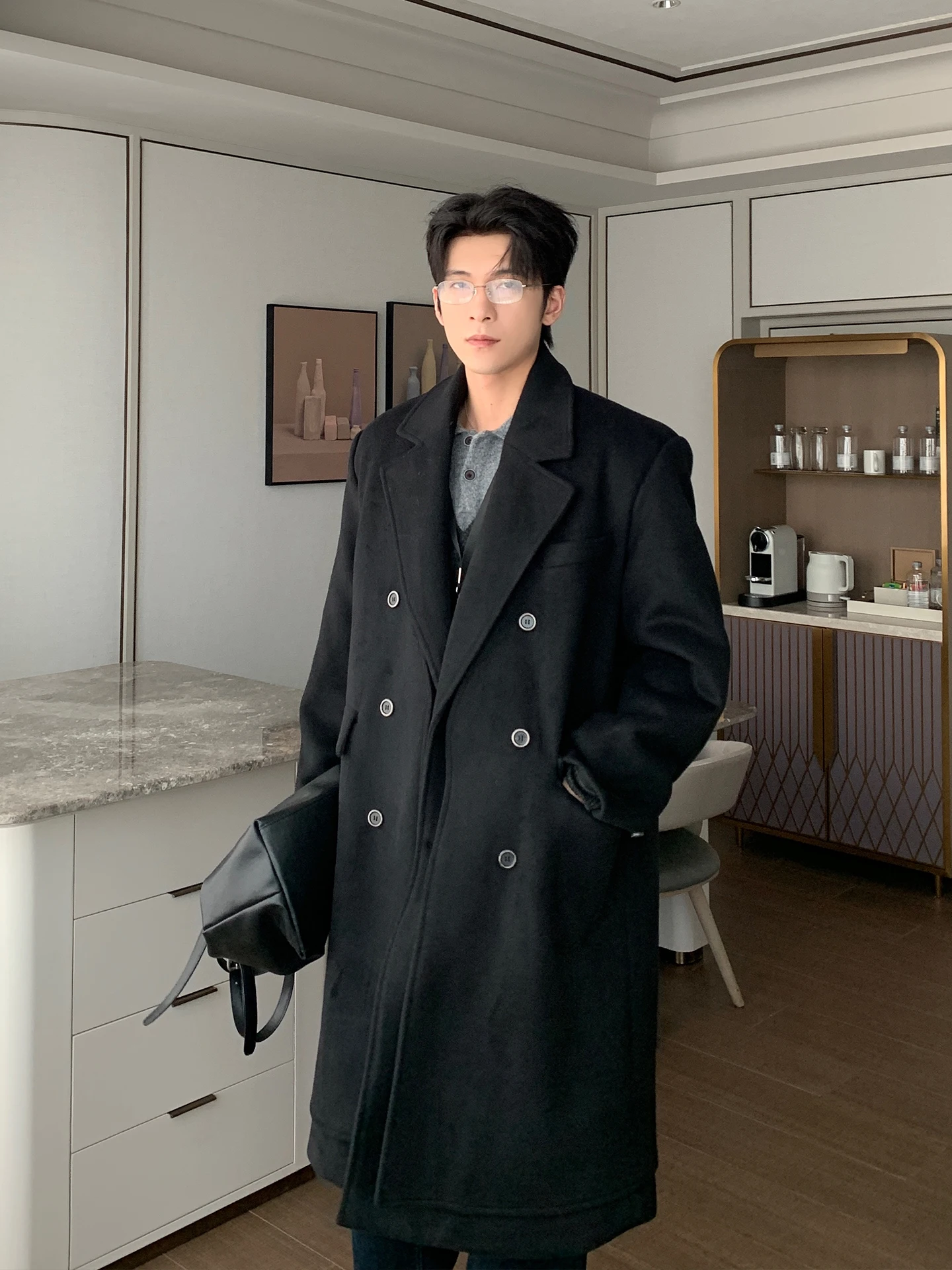 معاطف رجالية شتوية جديدة لعام 2025 مبطنة بلون واحد معاطف فضفاضة أنيقة متوسطة الطول فوق الركبة سترات دافئة سميكة للرجال #3