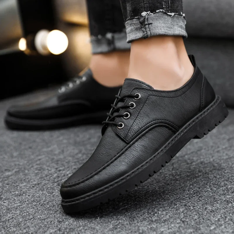 

Men Handmade Business Dress Shoes Round Head Slip-on Loafers Casual Moccasins Leather Shoe Non-slip Lightweight Lace-up Footwear