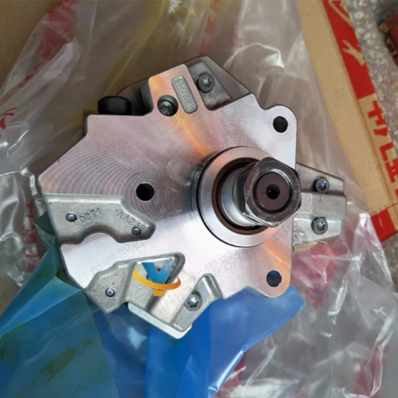 Applicable to Dongfeng Tianjin Fengshen 4H engine  high pressure oil pump 1111BF11-010 0445020111