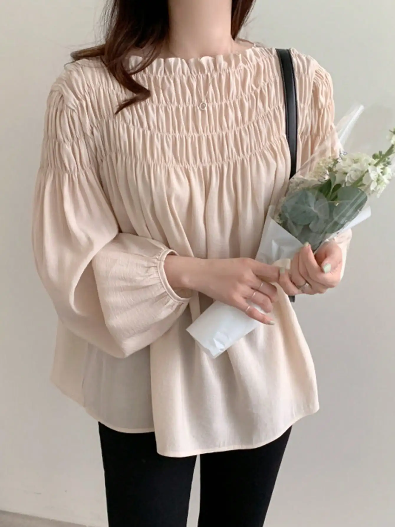 

Korean Chic Sweet and Chic Chiffon Shirt Puff Sleeve Round Neck Women's Spring One-Line Collar Pleated Design for Women