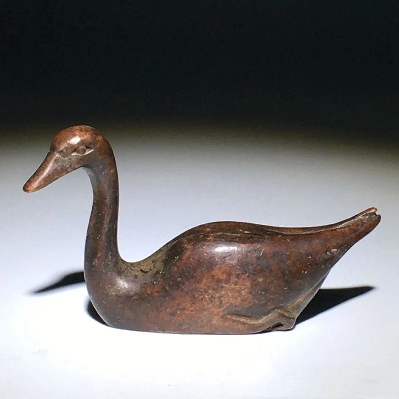 

Little Swan Old Copper Solid Pen Holder Tea Pet Home Desktop Decoration Small Ornaments Swan paperweight