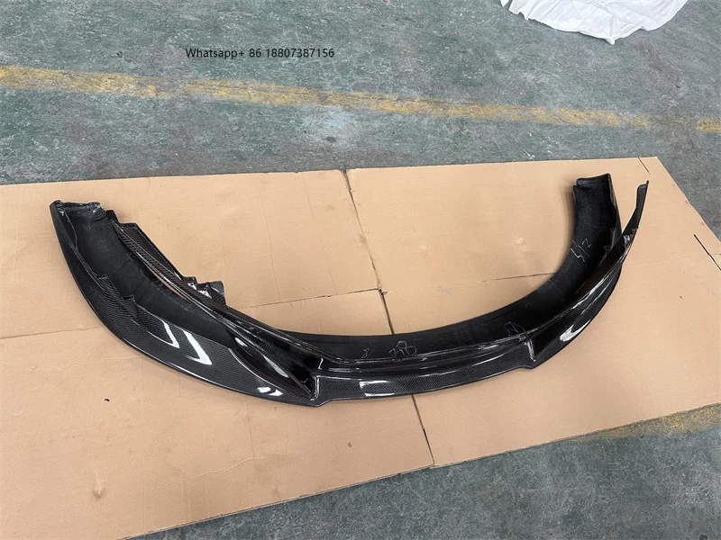 

High Quality Carbon Fiber Front Bumper Fit formcLaren 650s Perfect