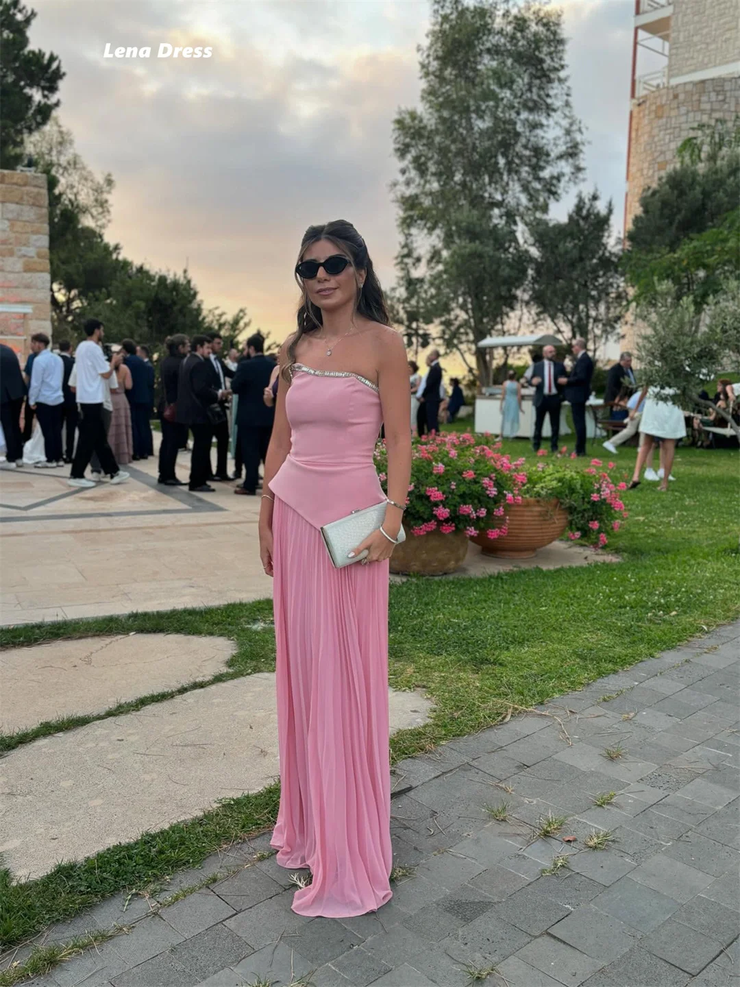 فساتين حفلات أنيقة باللون الوردي للمرأة الزفاف على شكل حرف a بدون أكمام فساتين لحضور الحفلات الموسيقية 2025 فساتين سهرة فاخرة فستان فاخر مخصص