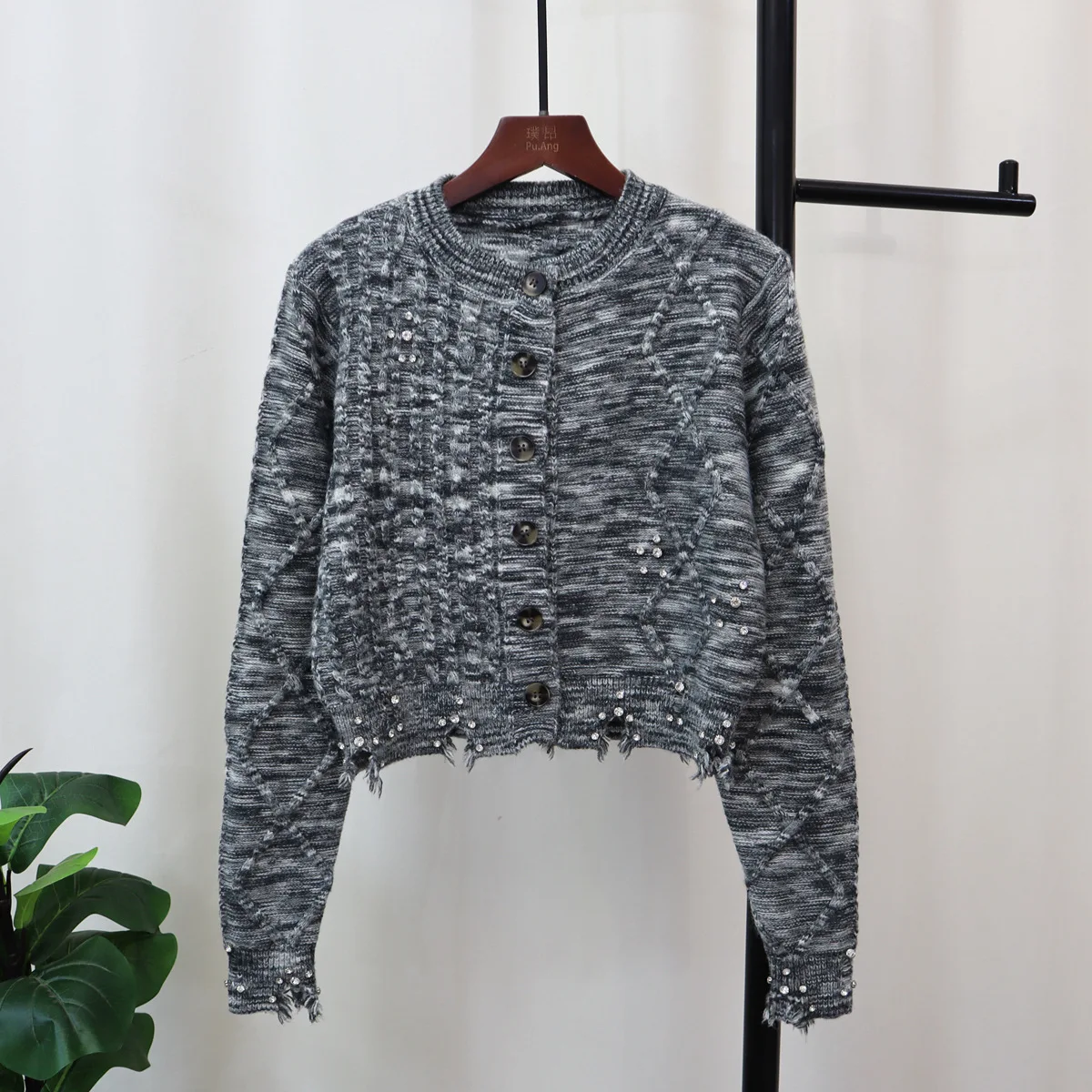 Women's Elegant Beading Long Sleeve Sweaters Autumn Winter New Solid Color Temperament Knitted Cardigan Female Clothing