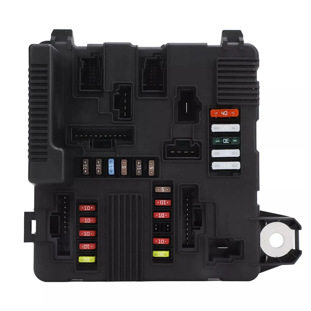 

Car Engine Fuse Box Module For Renault For Megane II 8200306033 8200306032 Engine Fuse Box CONTROL MODULE