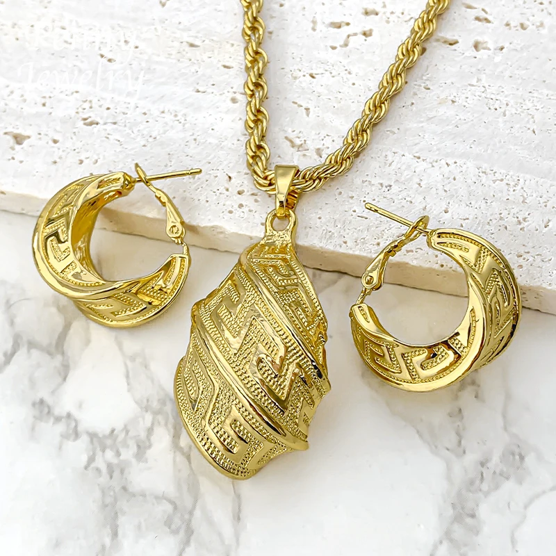Kalung Liontin Bertekstur Tren - Dubai Men'S Fashion ulasan dan harga