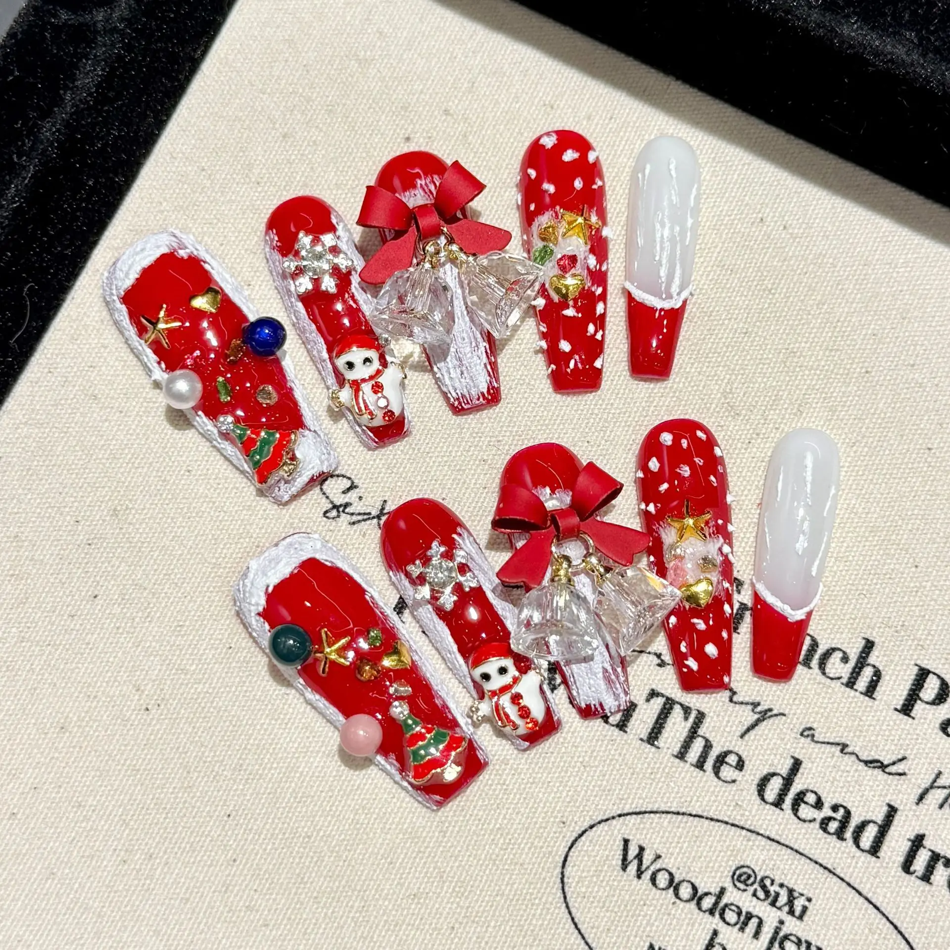 10Pcs White Christmas Long Coffin Press on Fake Nails Handmade Tree Glitter Snowflake Diamond Design Nail Dreamy Full Over Nails