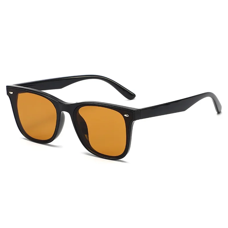 Fashionable and Personalized Sunglasses with A High-end Feel UV Resistant and Strong Light Resistant Brown Sunglasses