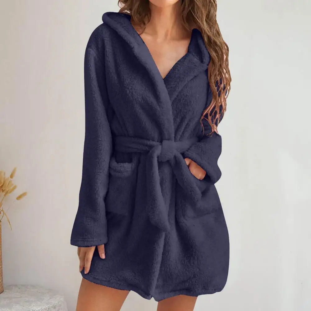 Stylish Plush Water Absorption Lady Nightgowns Long Sleeves Lady Sleeping Gown Casual Plush Women Bathrobe for Bedroom