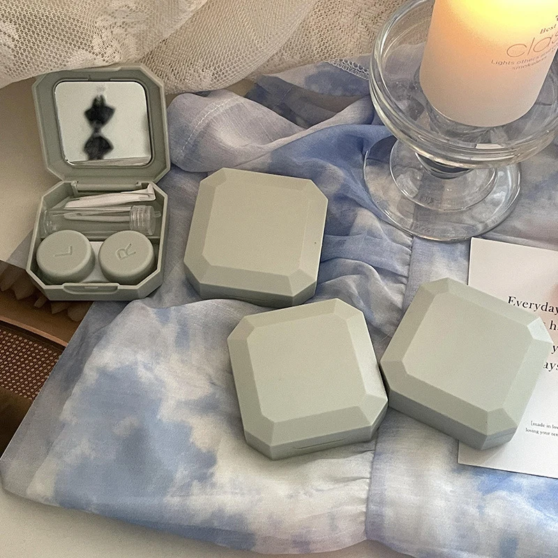 Thumbnail 4 - #42 Trending Contact Lens Cases Right Now