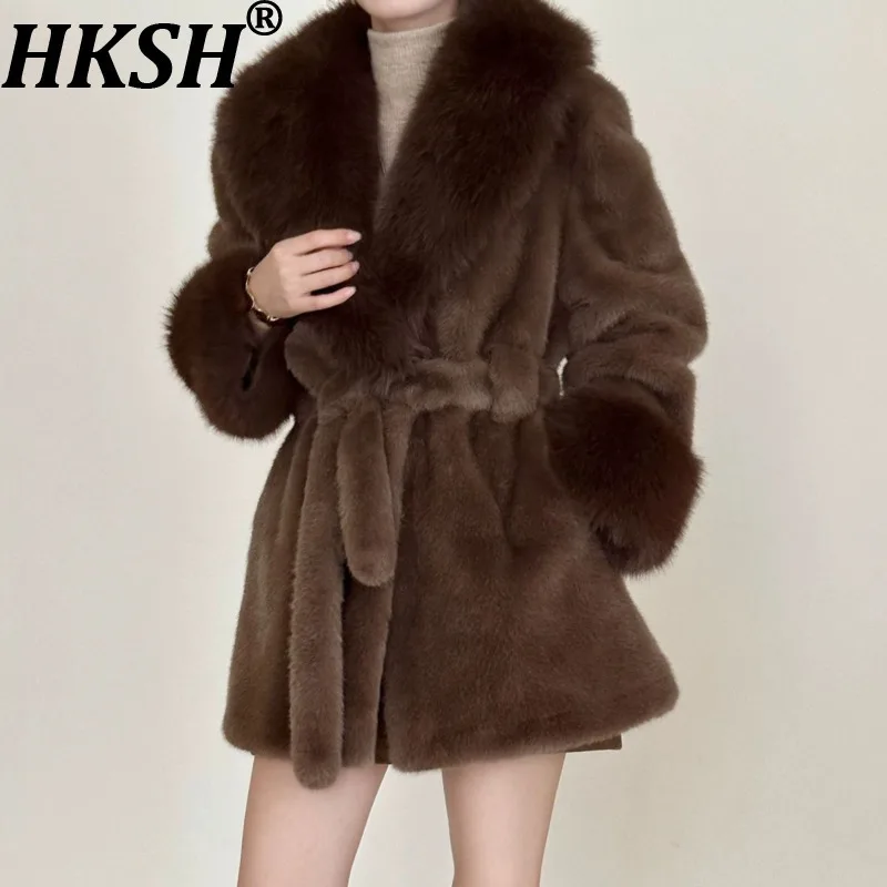 

HKSH 2025 Winter New Women's Faux Fur Coat Turn-Down Collar Lace-Up Luxury Elegant Fashion High-end Warm Thicken Jackets HK15034