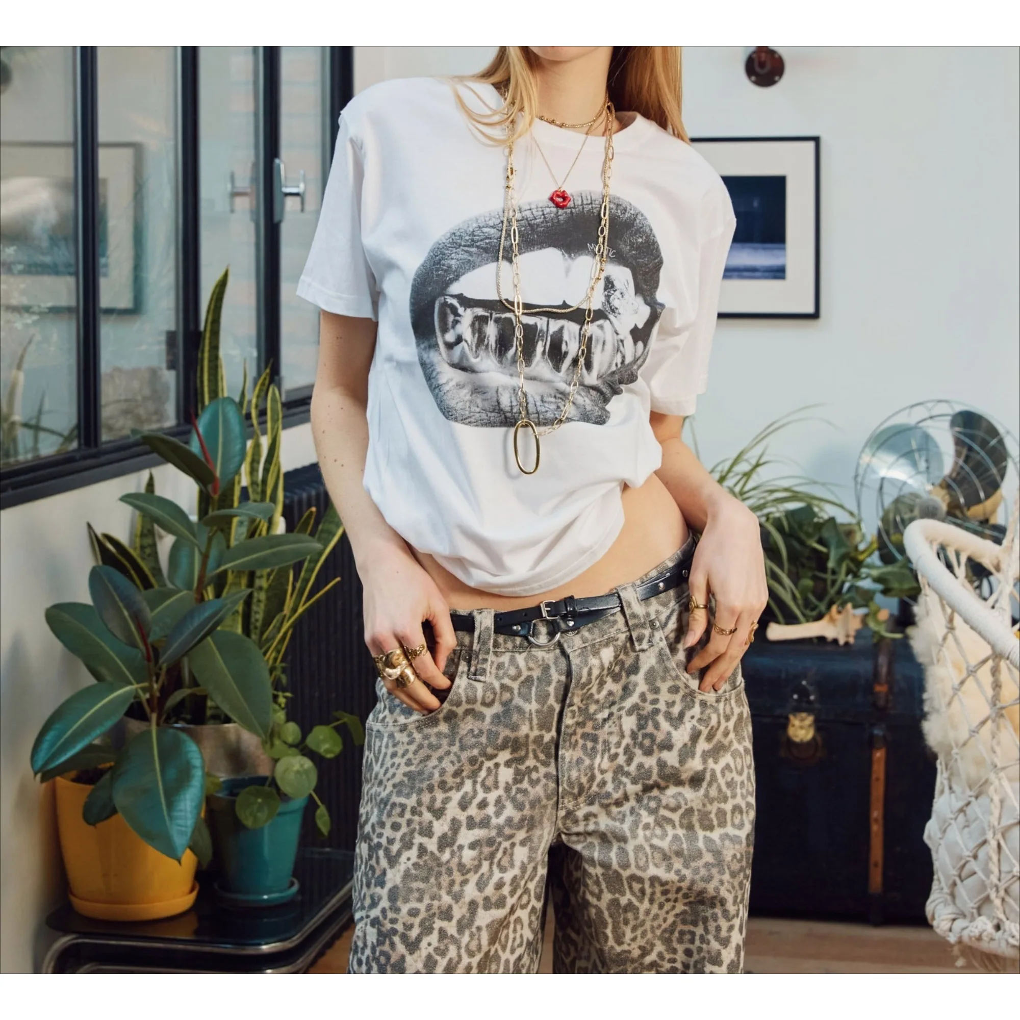 

Summer 100% Cotton Oversized Butterfly Pattern T-shirt Women Round Neck Short Sleeve Casual Loose Comfort Oversize T-Shirt