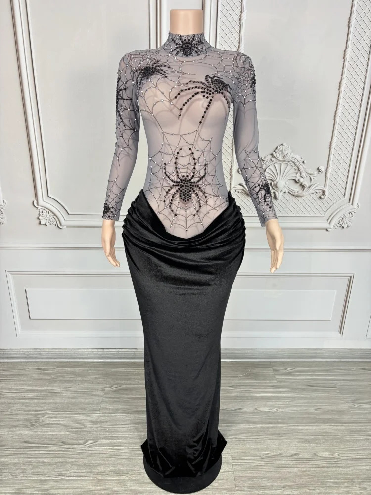 Vestido maxi feminino preto com strass – cintura de malha transparente brilhante, design com fenda alta e detalhes pendurados, perfeito para festa