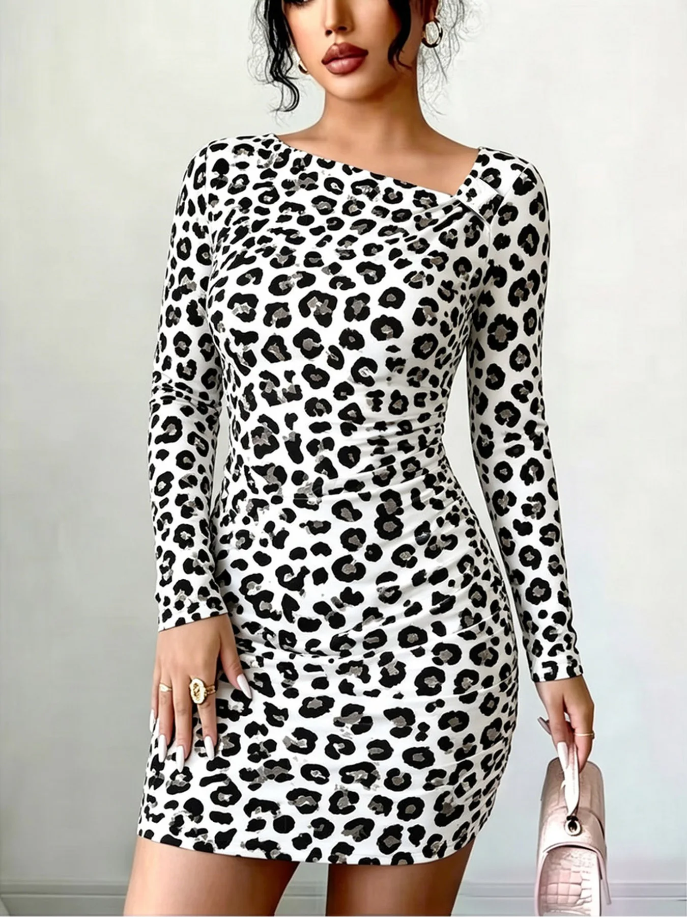 Damenkleid mit geometrischem Polka-Dot-Muster, langen Ärmeln, lässig, elegant, bequem, Minirock, schräger Kragen, Herbstmode – Detail 6