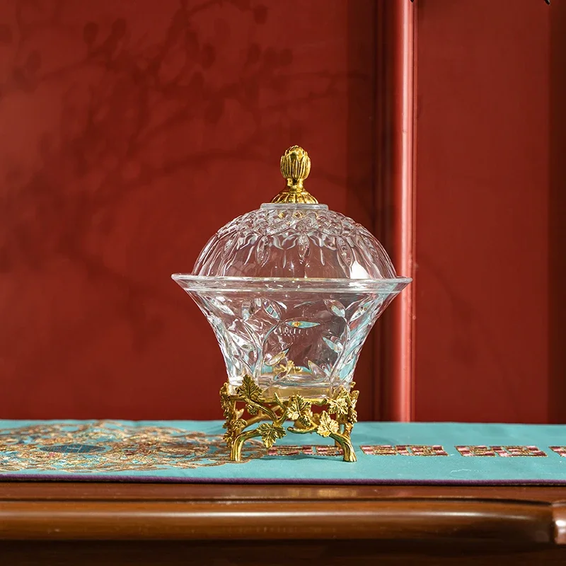 European transparent crystal glass with copper candy jar with lid, snack luxury jewelry storage box, living room entrance orname