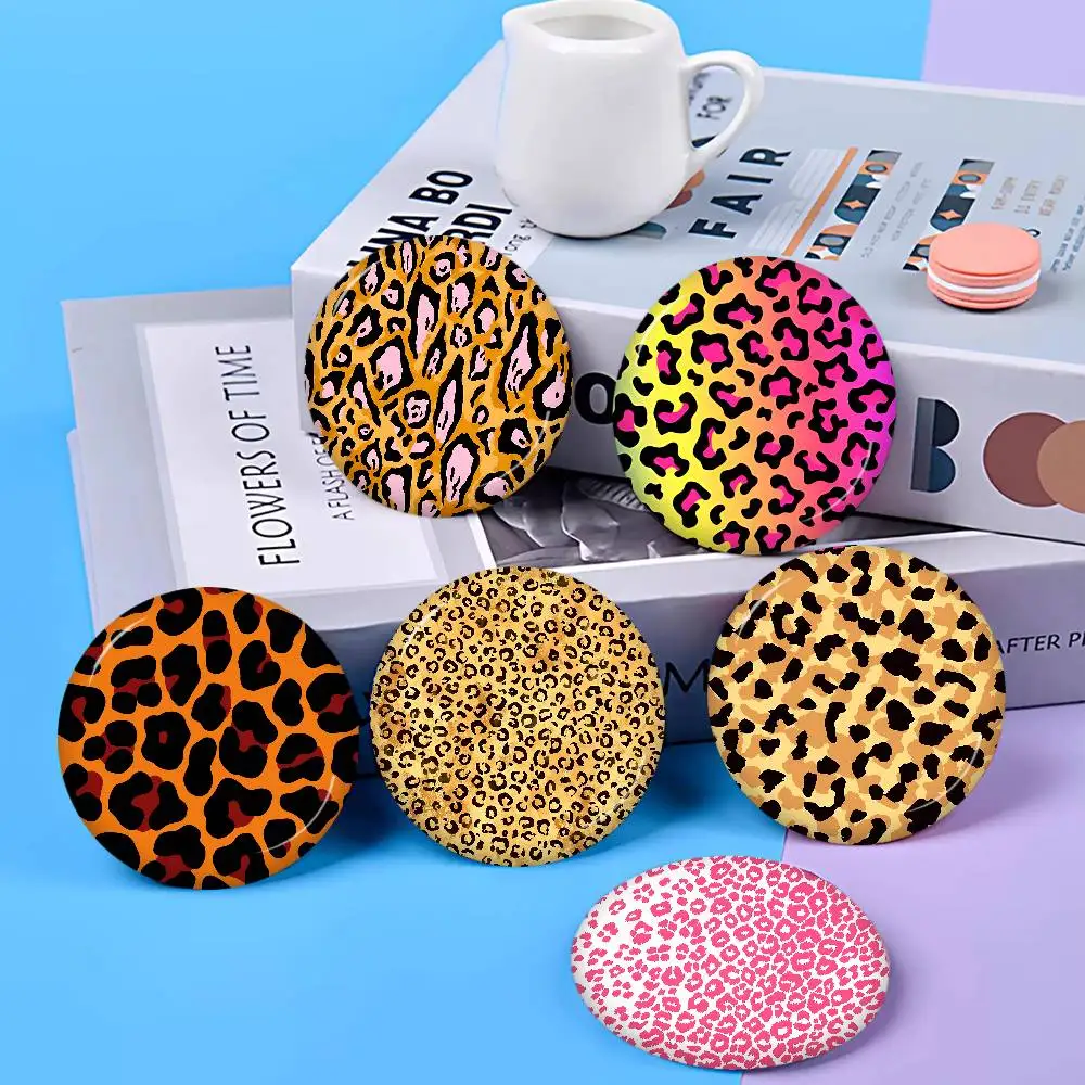 Leopard Pattern Anime Brooches Cute Cartoon  Badge Jacket Jeans Lapel Pin Gift Accessorie