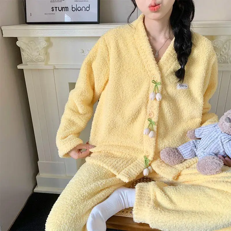 Модная домашняя одежда, полуфланелевая одежда для сна для женщин, пижамный комплект, бархатный утепленный коралловый бархат с милым цветком, домашний костюм, пижамные комплекты