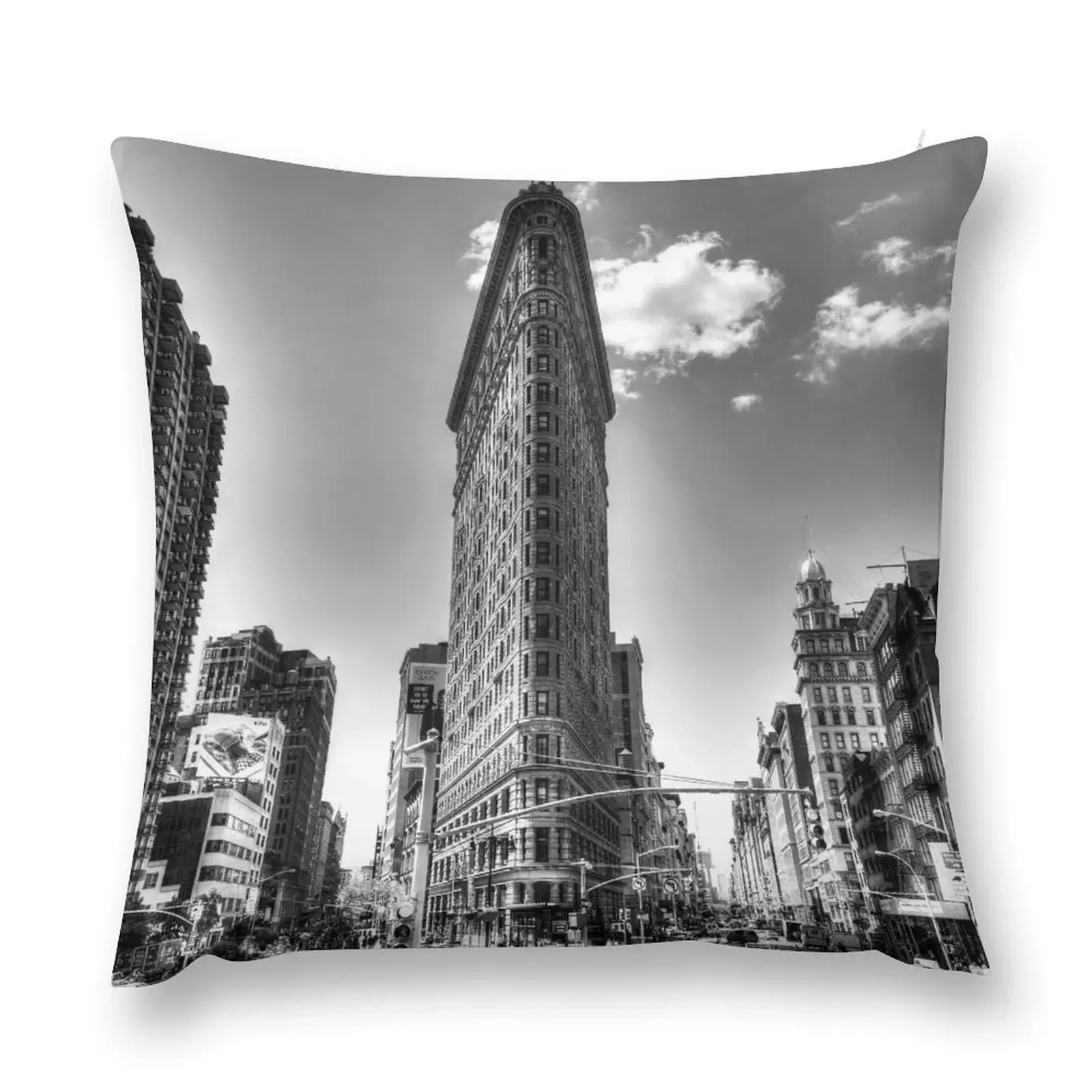 Flatiron Building Black And White Throw Pillow autumn decoration Christmas Pillow pillow pillowcase