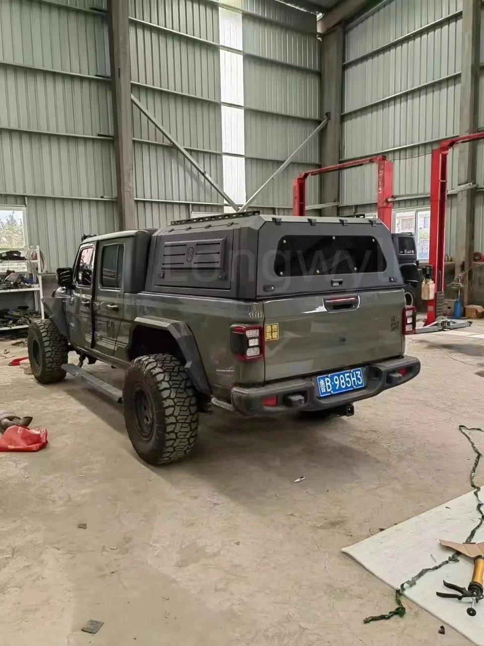 

Прочный алюминиевый тент-кунг для пикапа Jeep Gladiator, черный матовый, устойчивый к ржавчине