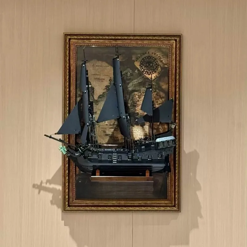 

Pirates of the Caribbean Black Pearl vintage upper wall display storage photo frame