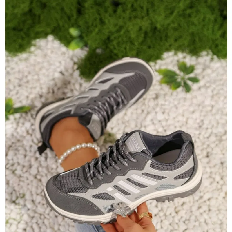 Outdoor-Marken-Wanderschuhe für Damen in Übergröße, Modische Niedriggeschnittene Bequeme Flache Schuhe, Rutschfeste Atmungsaktive Schnürschuhe – Detail 5
