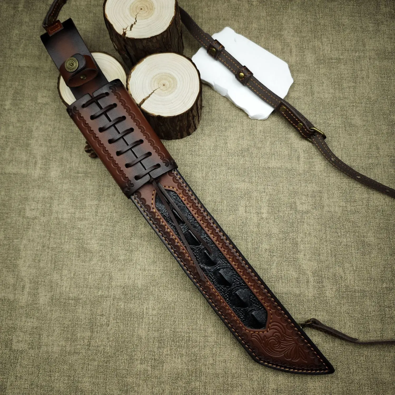 Outdoor Knife PU Leather Sheath, PU Leather Knife Case, Carved Portable Protective Cover, Universal Knife Holster