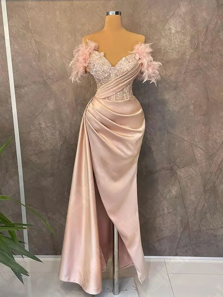 Elegante hellrosa Dame Kleider glänzende Satin Meerjungfrau formelle Ballkleider sexy Seite hohe Gabel Wisch länge vestidos de noche