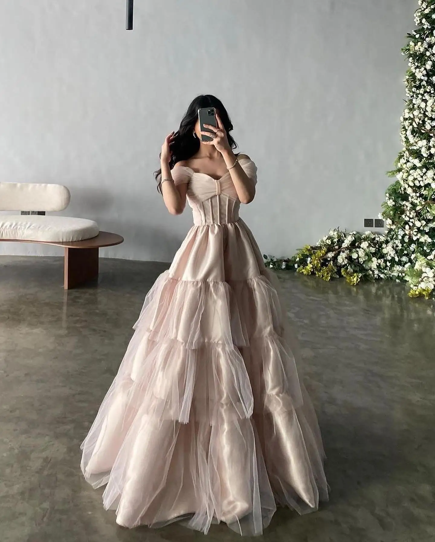 

Customized Tulle A-Line Off the Shoulder Tiered Evening Dress Strapless Floor Length Short Sleeves Panel Train Photo Color