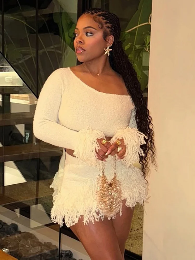 شقيقة ستار البدلة موضة الفرنسية متماسكة مثير خارج الكتف كم طويل موضة شرابة تنورة قصيرة ملهى ليلي حفلة قطعتين الزي