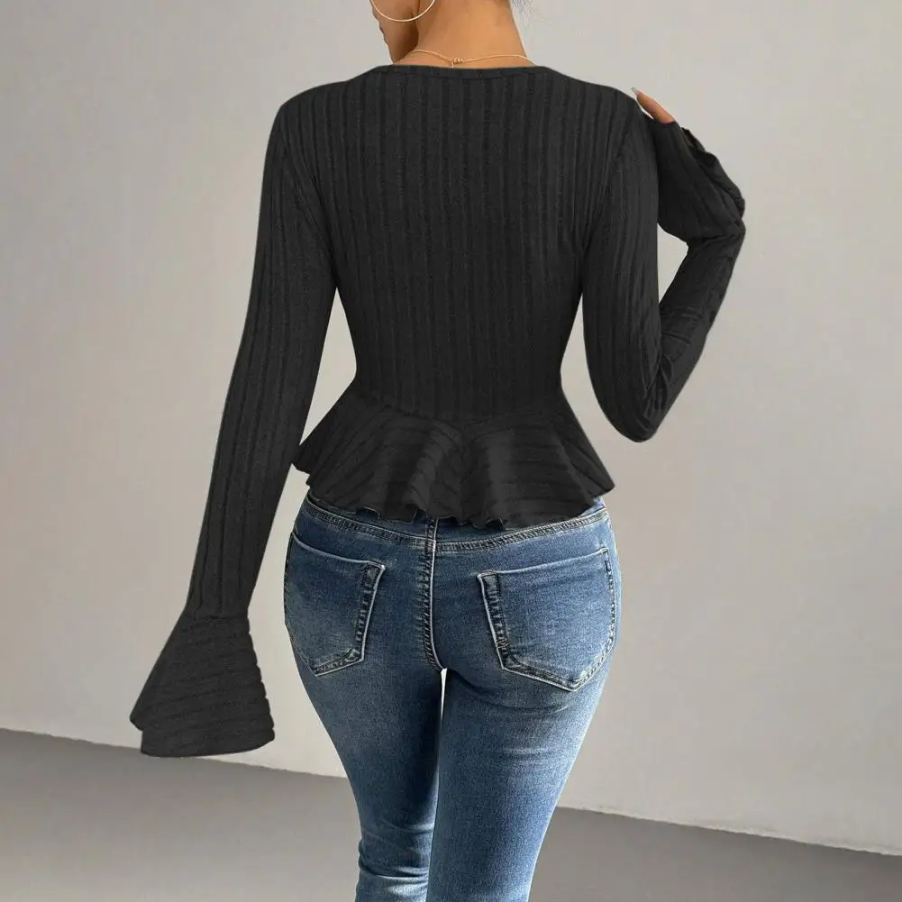 Shirts Women Hotsweet V-neck Casual Vintage Ruffles Spring Female Slim New Sexy Korean Style Flare Sleeve Streetwear Tops Trendy