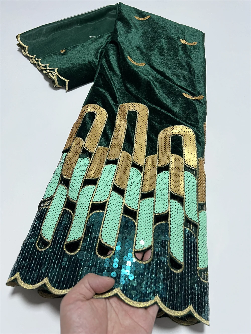2026 High-Quality Velvet Fabric 5 Yards Per Piece Soft Plush Cloth for Wedding Dress Backdrop Sewing MaterialNet Cloth PS0094
