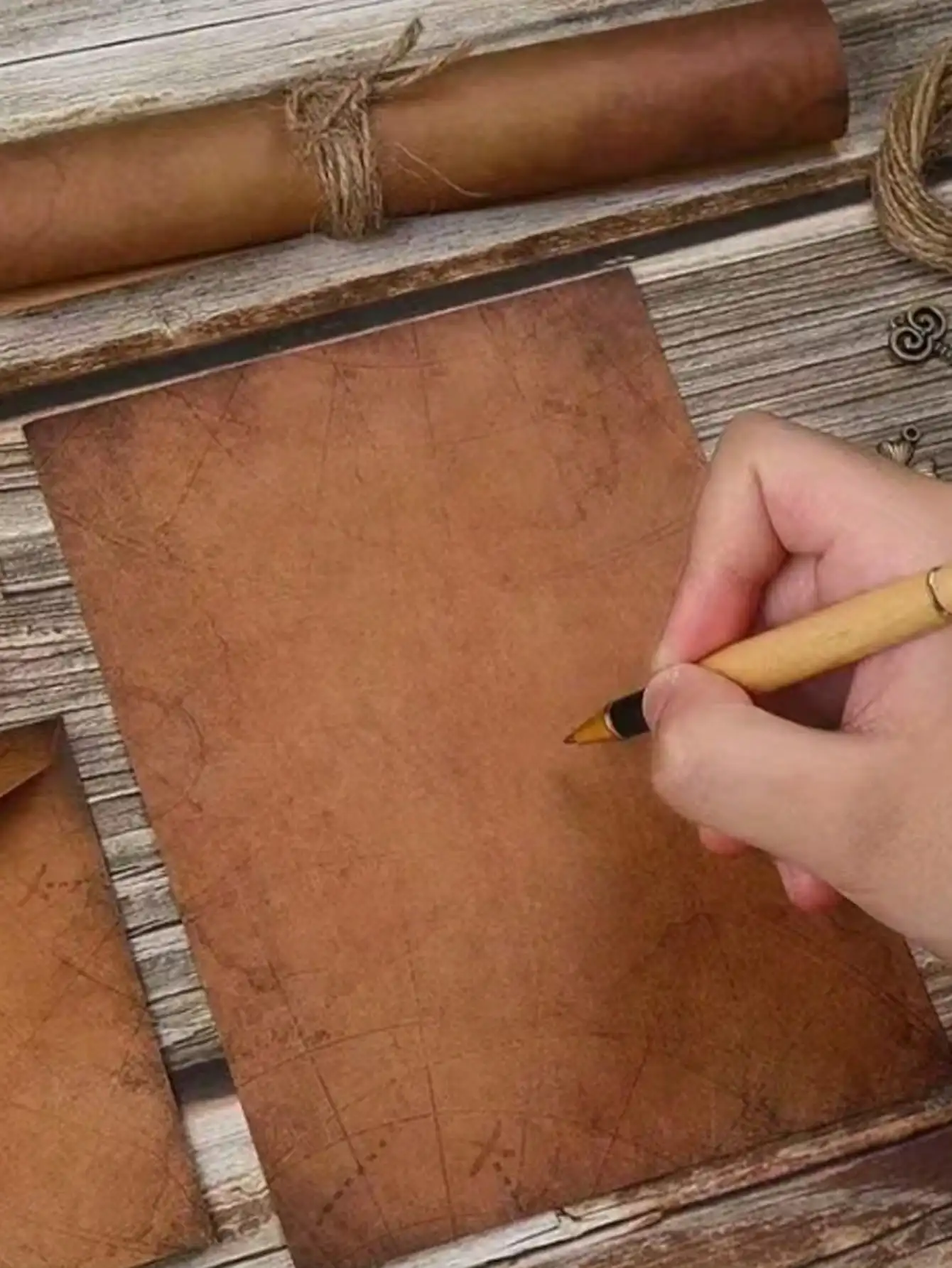 60-Piece Vintage Stationery Set – A5 Kraft Paper & Envelopes with Retro Accessories for Letters & Invitations