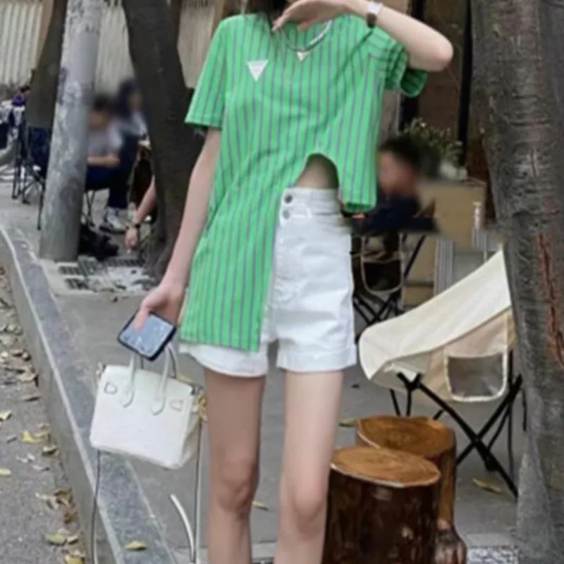 

European Vertical Stripe Short Sleeve T-shirt for Women 2023 New Summer Side Split Irregular Korean Loose Fashion Women's Wear