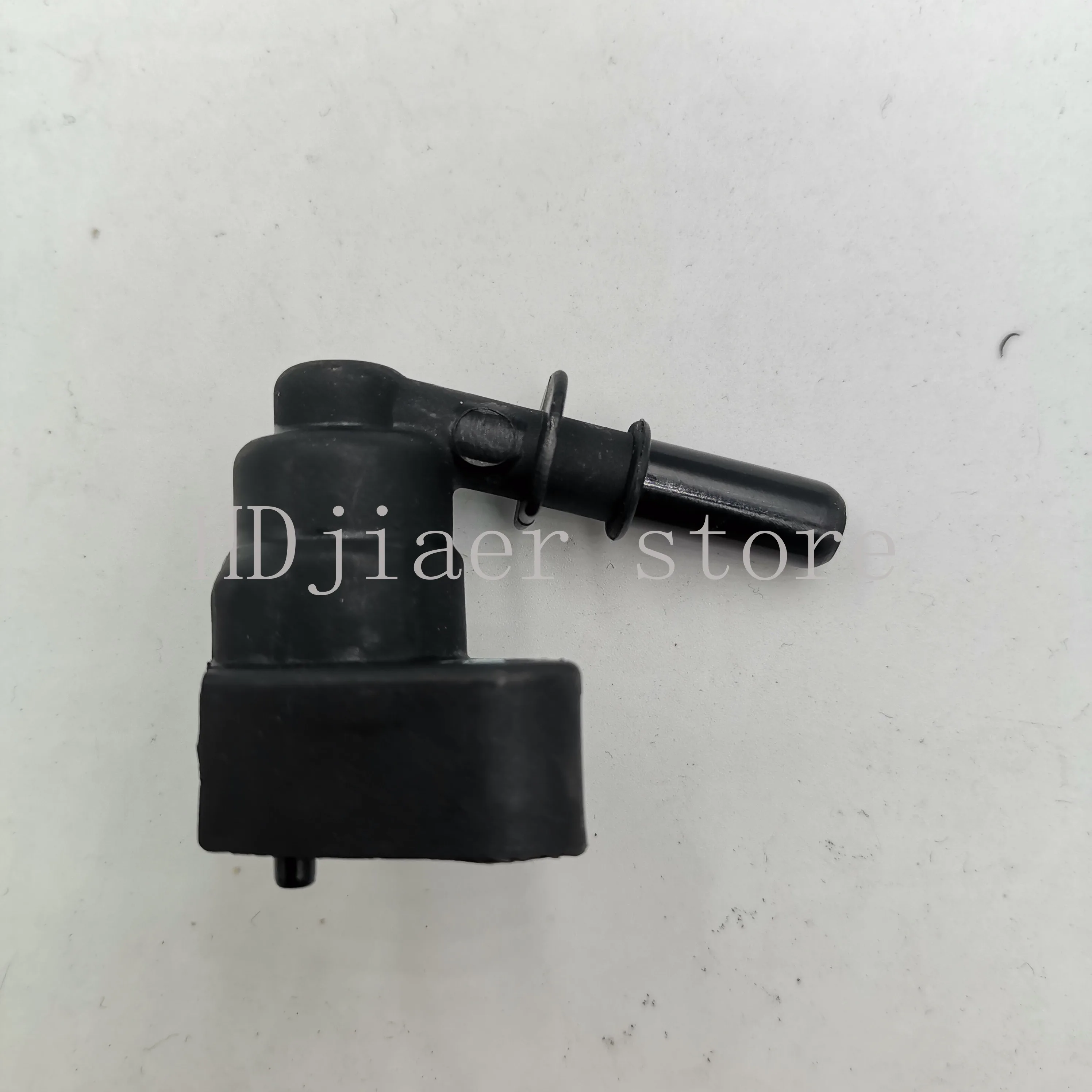 

Scooter GY6 EFI Motorcycle Injector Nozzle Holder - Part Number YM-ZL-110, High Compatibility
