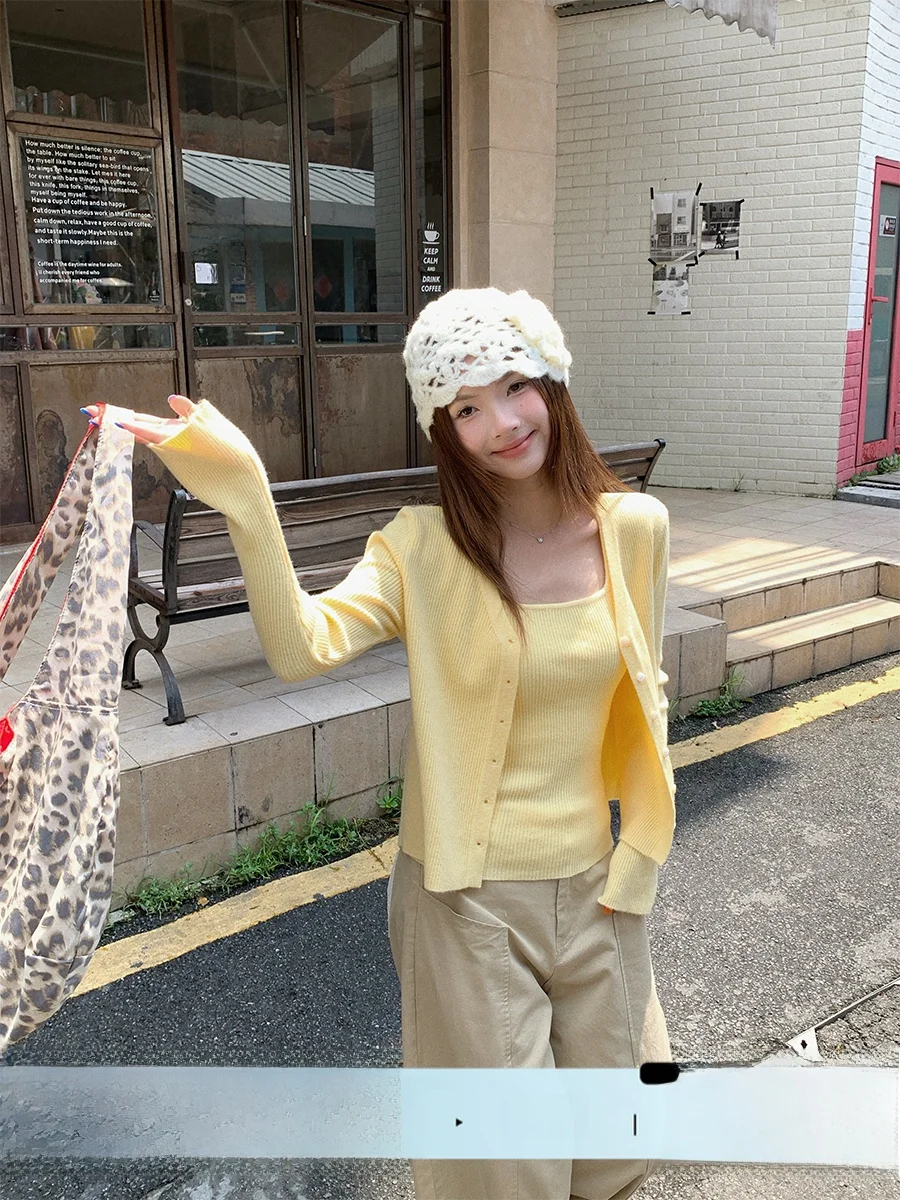 

Yellow Open Cardigan Women's Spring 2026 Knitted Top High-End Sweater Jaet Early Spring Outfit Set Korean Sle Long Sve