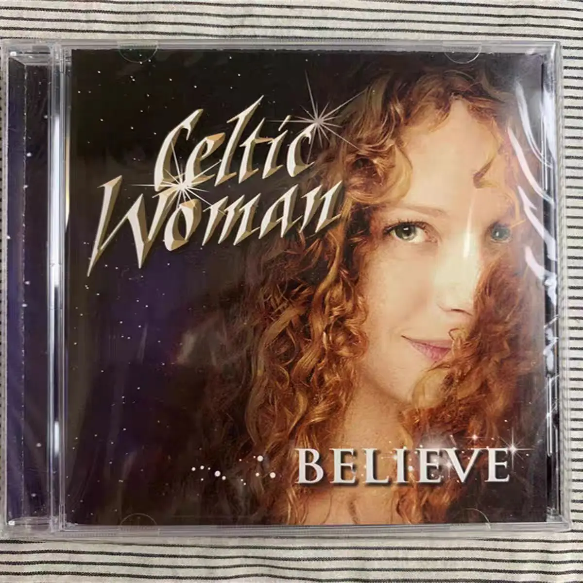CD Celtic Woman – Credi, 2012-01-24 Manhattan/Blue Note, Celtic/New Age/Classical, 15 binari