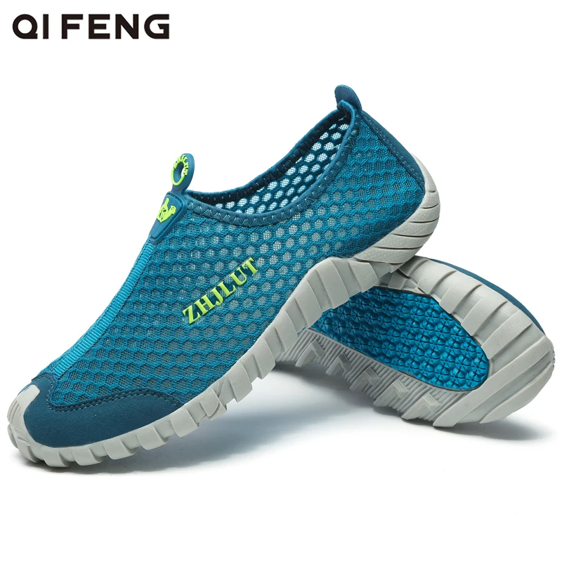 Men & Women Summer Beach Shoes New Mesh Slip on Footwear Couple Beach Sandals Gym Shoes Summer Water Shoe Summer Swimming Sbort