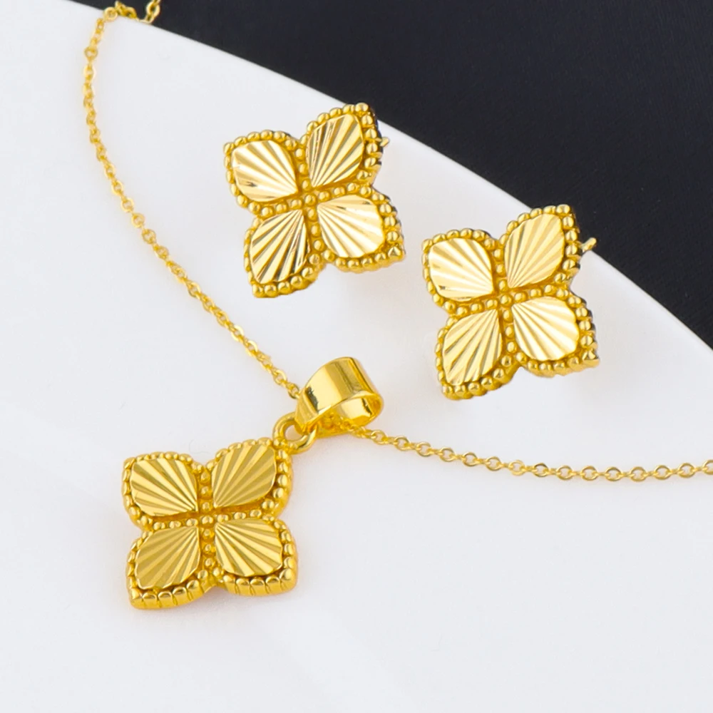 Goldfarbenes Glücksklee-Anhänger-Halsketten-Ohrring für Frauen, feines Edelstahl-Schmuckset für Hochzeit, neue prägnante Partygeschenke – Detail 7