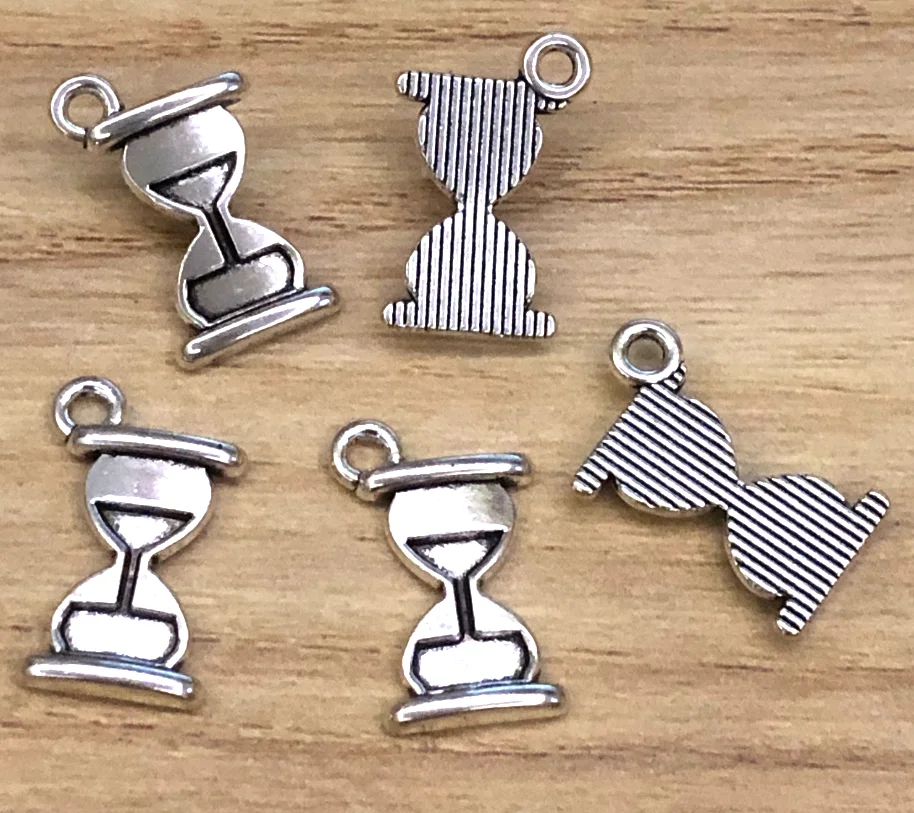 

35pcs 18*11mm Zinc alloy metal hourglass design pendants for handmade HW3140