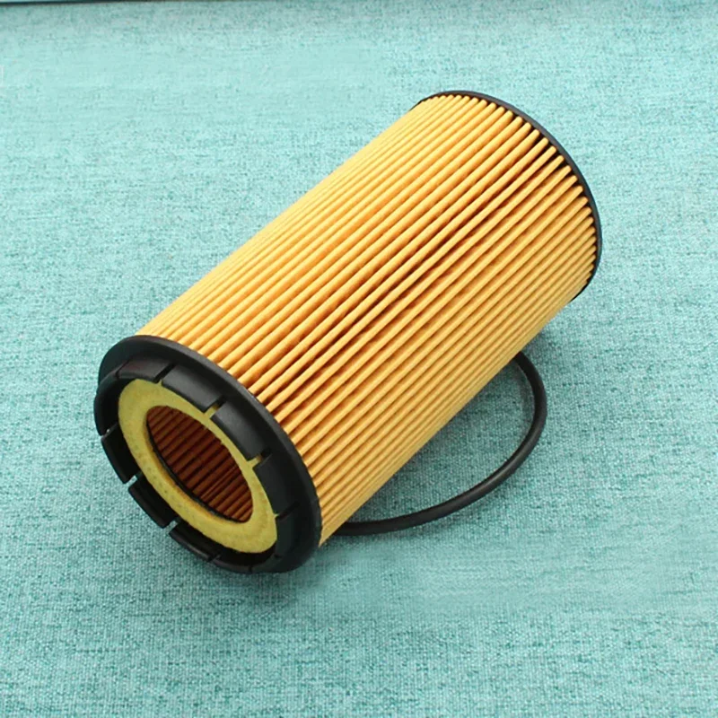 07C115562 For Bentley Continental Series GT Coupe GTC Flying Spur for A8 Phaeton Oil Filter # 07C115562E / 07C115562D