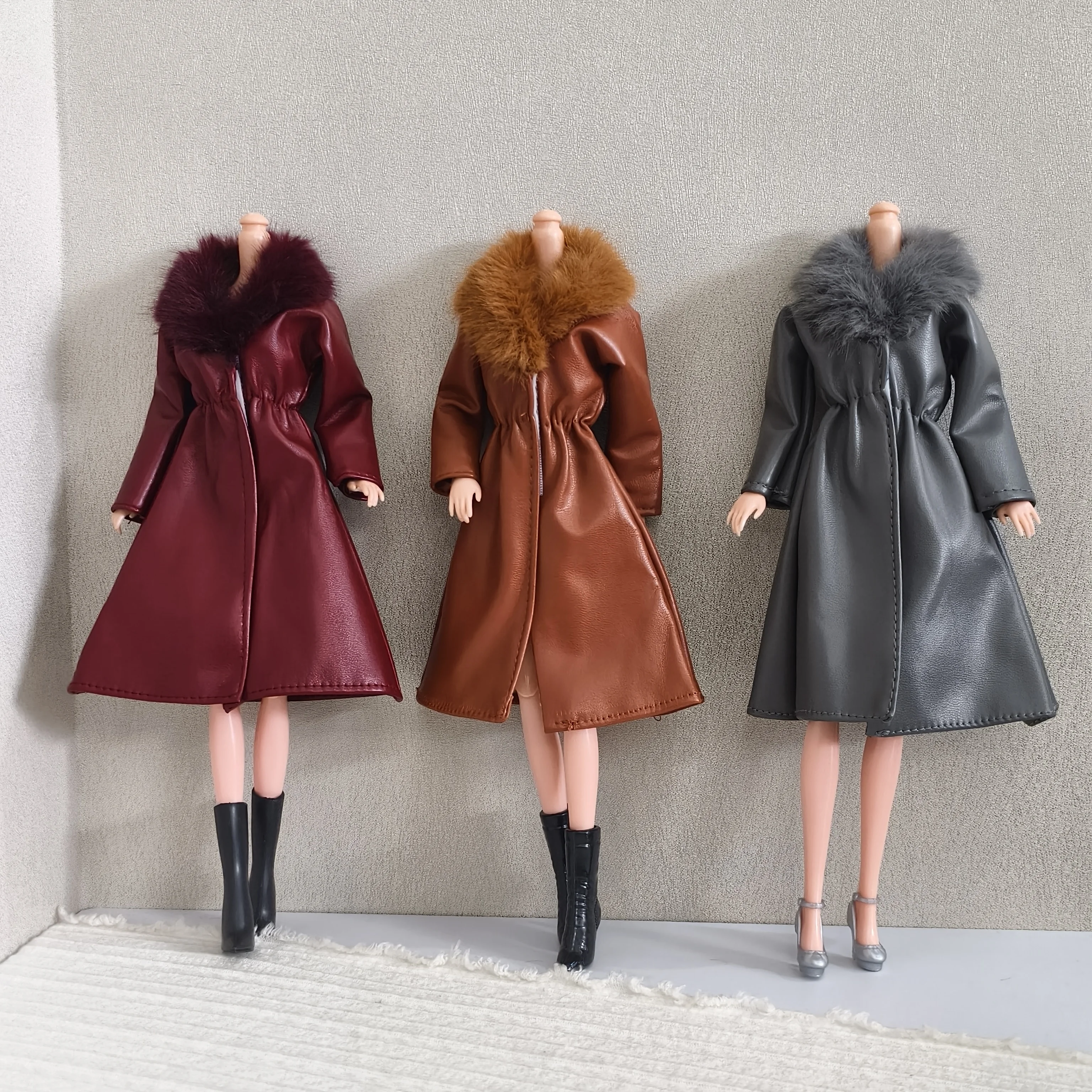 Acessórios de Roupas para Bonecas de 30cm, Casaco de Couro com Gola de Pelo Luxuosa + Bolsa de Pelúcia para Boneca Supermodelo 1/6