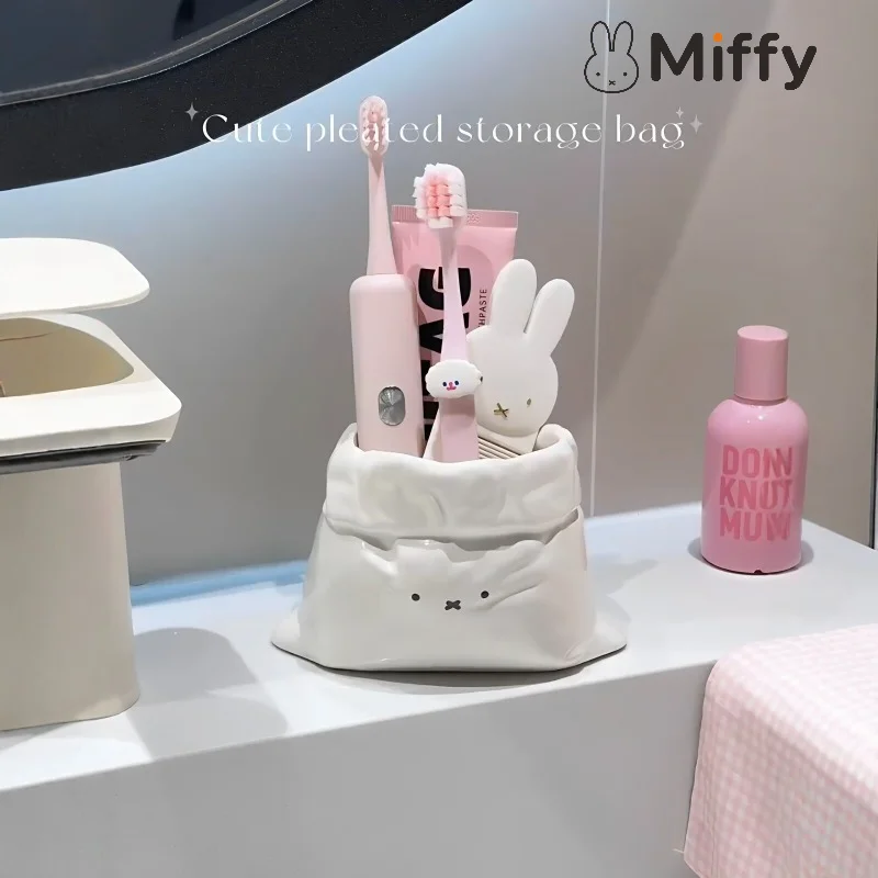 Home Edit Bathroom Storage - กระเป๋าผ้าเก็บของขนาดเล็ก ลายมิฟฟี่น่ารัก ที่ใส่แปรงสีฟันและยาสีฟันในห้องน้ำ ที่จัดระเบียบแปรงแต่งหน้า ถ้วยสำหรับวางบนอ่างล้างหน้า โต๊ะเครื่องแป้ง