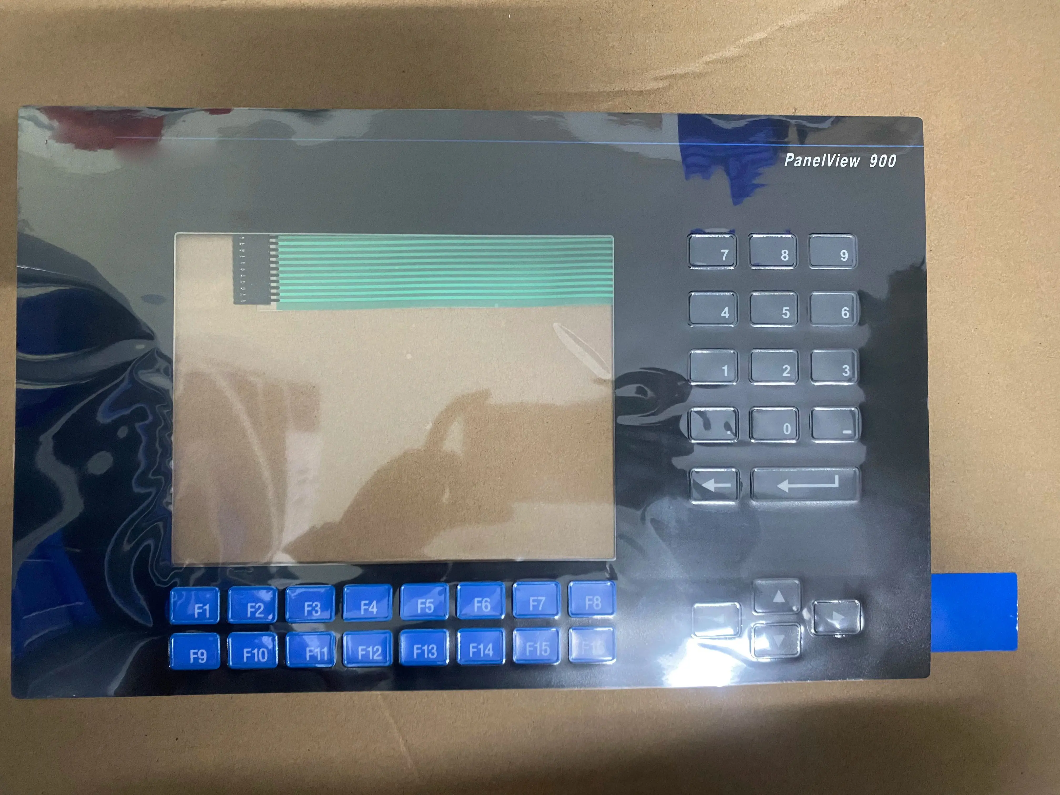 

Мембранная клавиатура Panelview 900 2711-K9A1 2711-K9A2