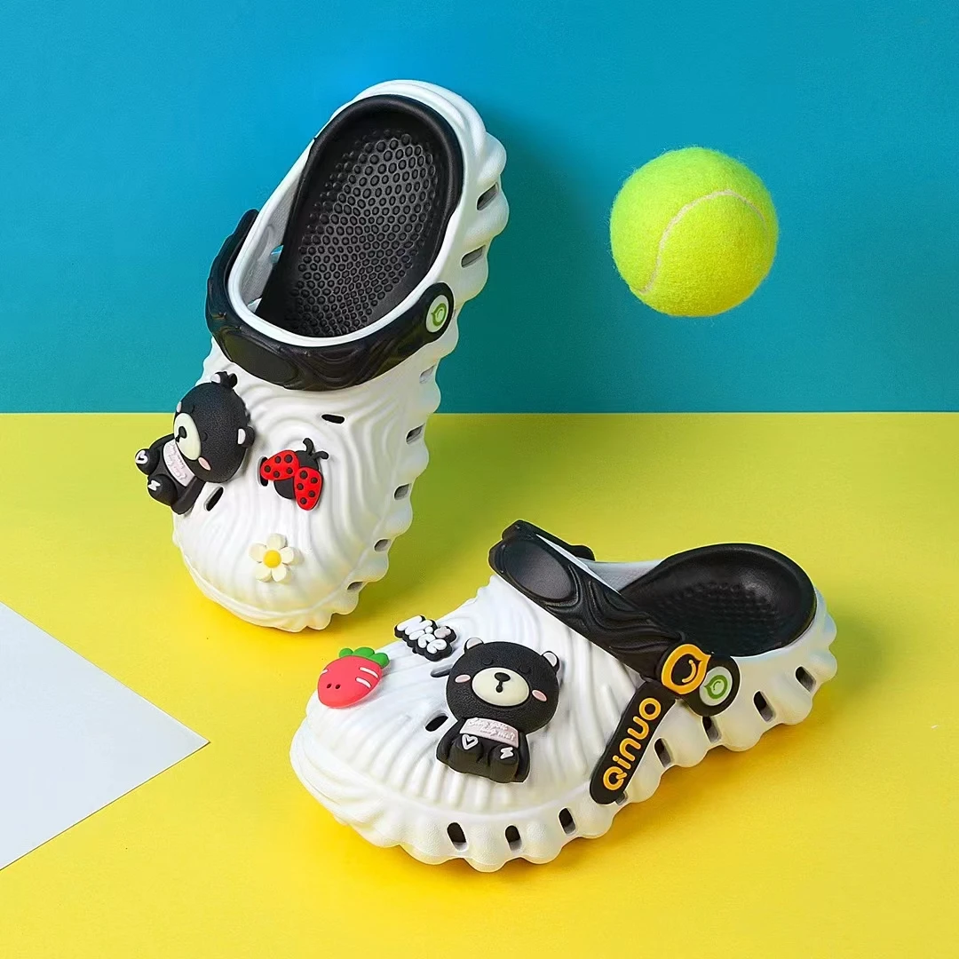 Children Garden Shoes Cute EVA Cartoon Beach Sandals Babies Summer Slippers High Quality Soft Kids Outdoor Slippers Flip Shoes