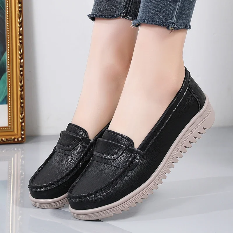 Slip-on Loafers Ladies Moccasins Sneakers Flat Shoes Zapatos Mujer Big42 Leather Flat Shoes for Women Elegant Comfortable Casual