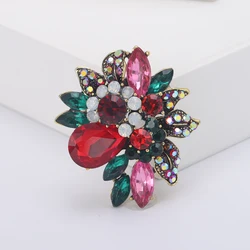 Rhinestone Flower Brooches for Women Multi Coloured Crystal Glasses Pins Banquet Party Backpack Gifts Jewelry Accessories